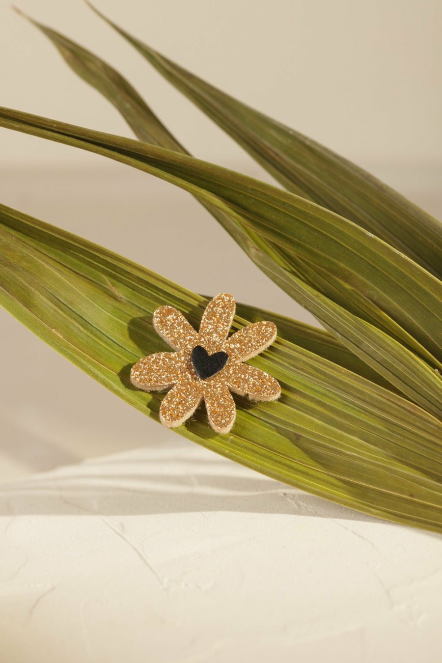 Des Petits Hauts Poppiebrooch Brooches